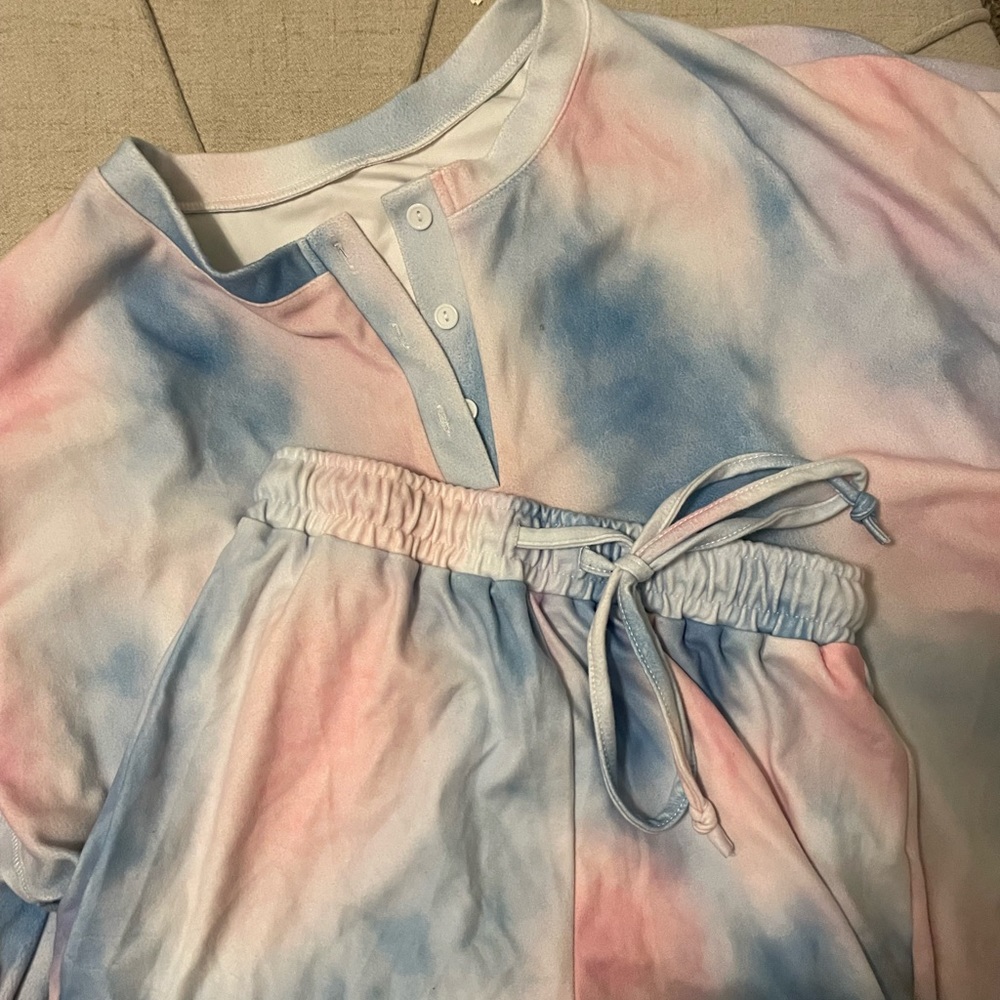 Women's Tie-Dye Pajama Set